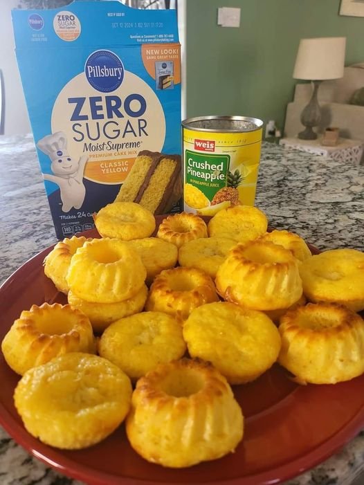 4 ingredient pineapple cupcakes WW 2 Points