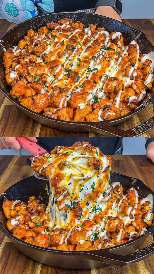 High Protein & Low Calorie Cheesy Buffalo Chicken & Crispy Potatoes