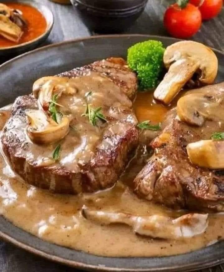 HOW TO MAKE CREAM CHEESE SQUARES