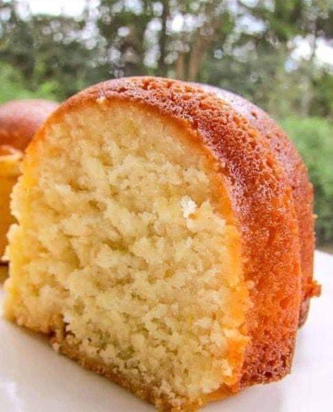 Health Benefits of 3-Ingredient Delightful Lemon Cake