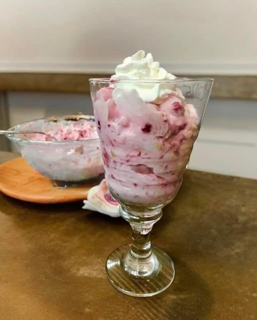 Delicious Raspberry Cheesecake Fluff Salad A Must-Try Delight